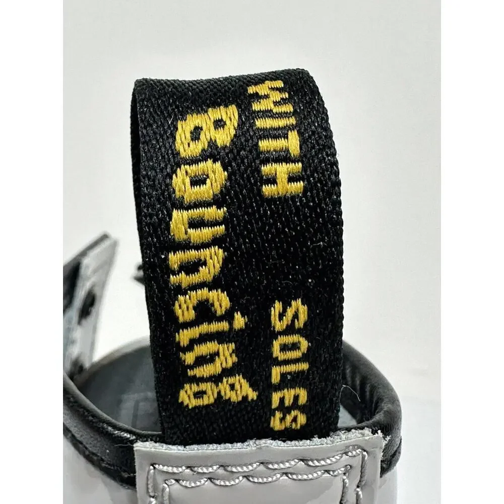 Dr.‎ Marten's Women's Air Wair Zavala Boots Size 6 AW004 Gray